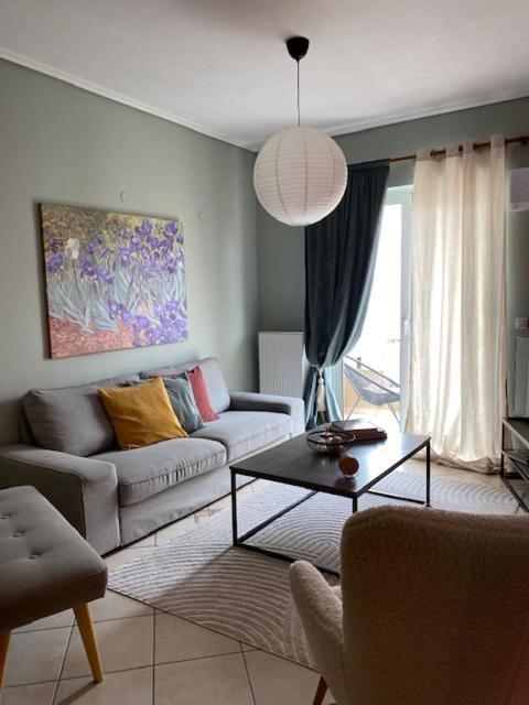 Vincent - Central 2 Bedroom Apartment 79Sqm ตรีโปลิส ภายนอก รูปภาพ